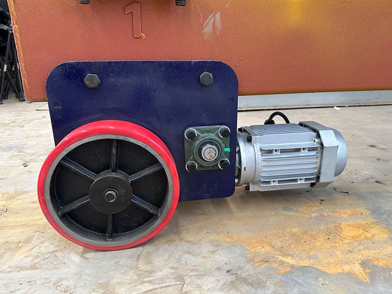 無(wú)軌驅動(dòng)